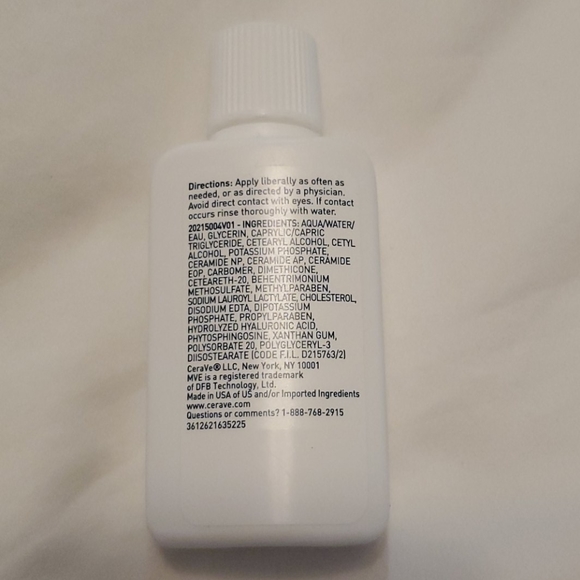 🆕️*3/$20* CeraVe Moisturizing Lotion - Picture 2 of 3